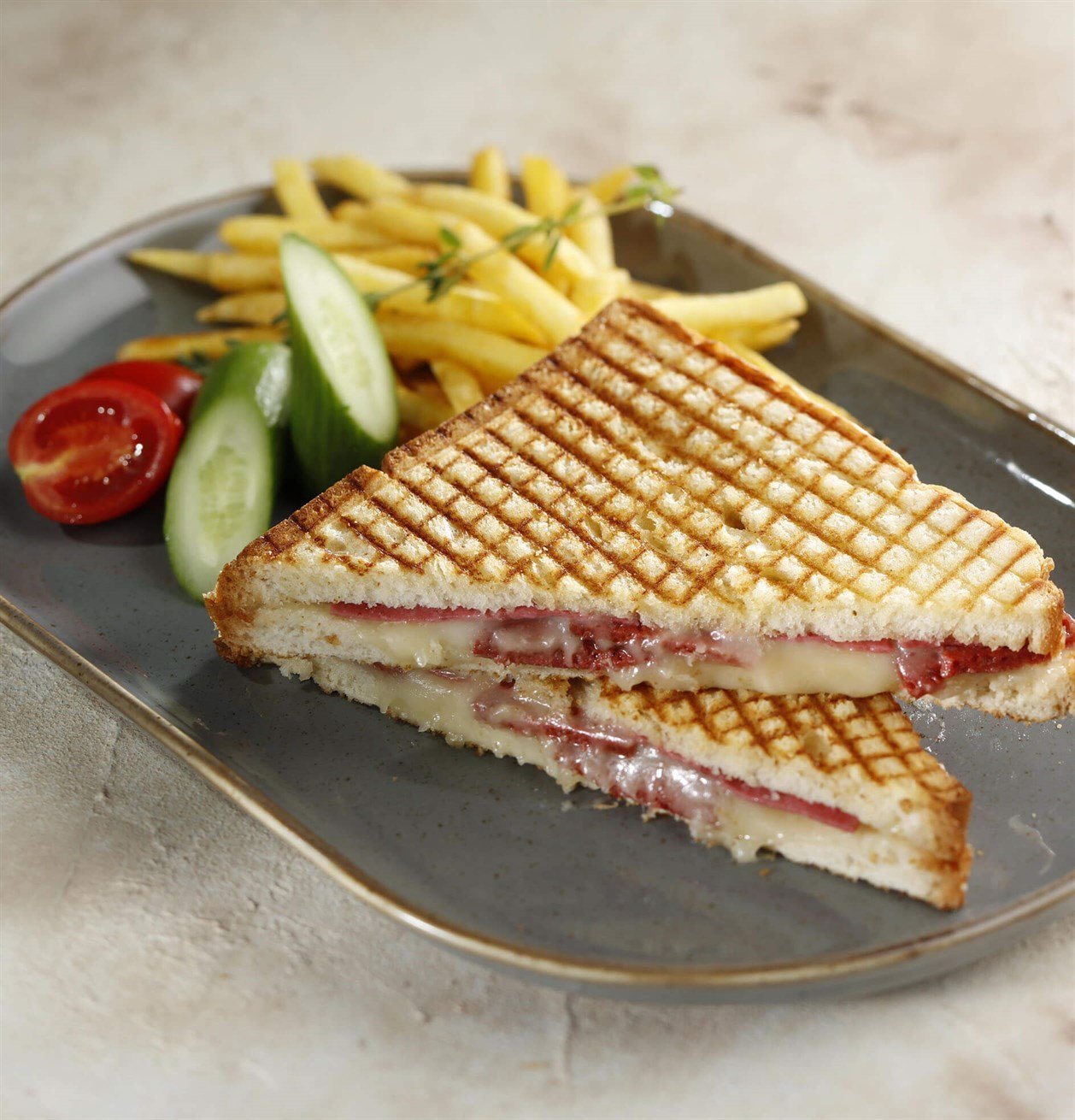 KARIŞIK TOST 250₺